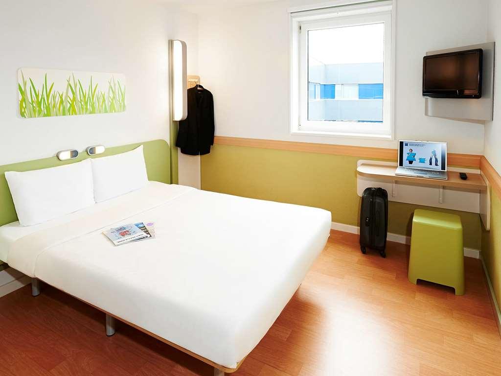 Ibis Budget Orly Chevilly Tram 7 Quarto foto
